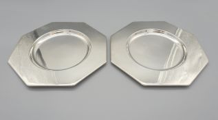 Paar elegante Platzteller