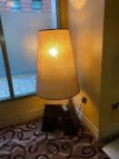 Freestanding large lamp