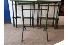 7x builders painted green steel trestles