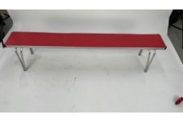Foldable trestle table bench