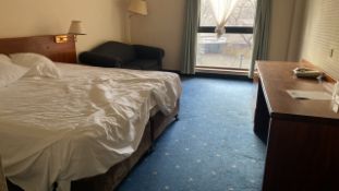 Entire Contents of Bedroom 102