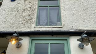 Outdoor Wall Light X2