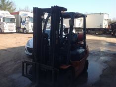 Toyota 2.5 ton gas forklift truck