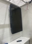 Contents Inside Of Travel Money Desk