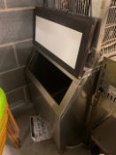 Unbranded Ice Storage Unit