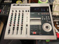 YAMAHA MD4S Multi Track MD Recorder