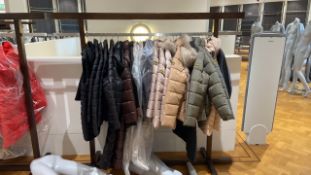 Clothes Hanging Rail X4