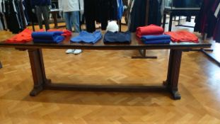 Display Table