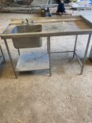 Single stainless steel sink