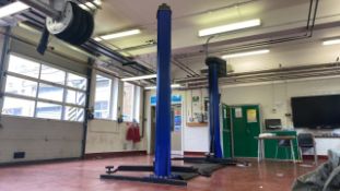 Tecalemit Double Column Vehicle Lift