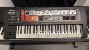 Roland SH-201 Synthesizer