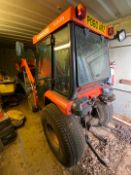 Kubota STV36 Tractor