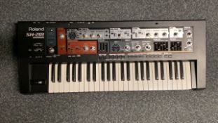 Roland SH-201 Synthesizer