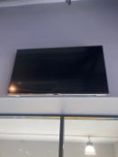 Samsung TV 55 inches