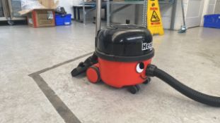 Henry Vacuum