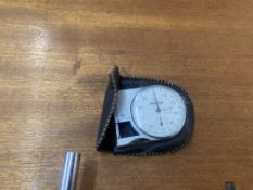 Measuring clocks