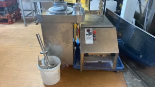 Dough Divider with Dough Rounder