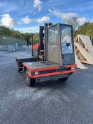 2011 Linde 560 Side Loader