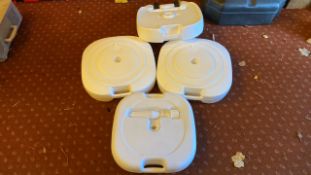 White Plastic Water Base X4