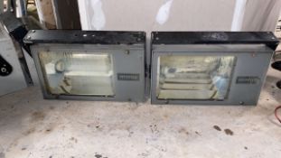 Abacus Outdoor Light X2