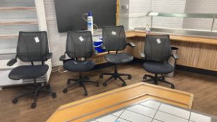 Office chairs x4