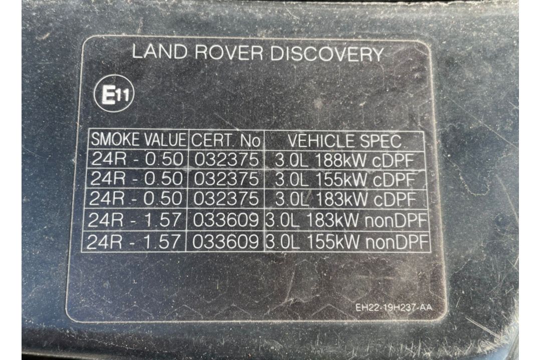Land Rover Discovery LJ15 LSX - 2015 Model - Diesel - 2993cc Engine - Automatic Gearbox - Image 27 of 36