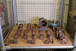 Various gate valve, covers, rubber shocks, joints