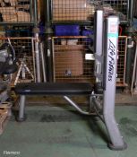 Life Fitness flat bench