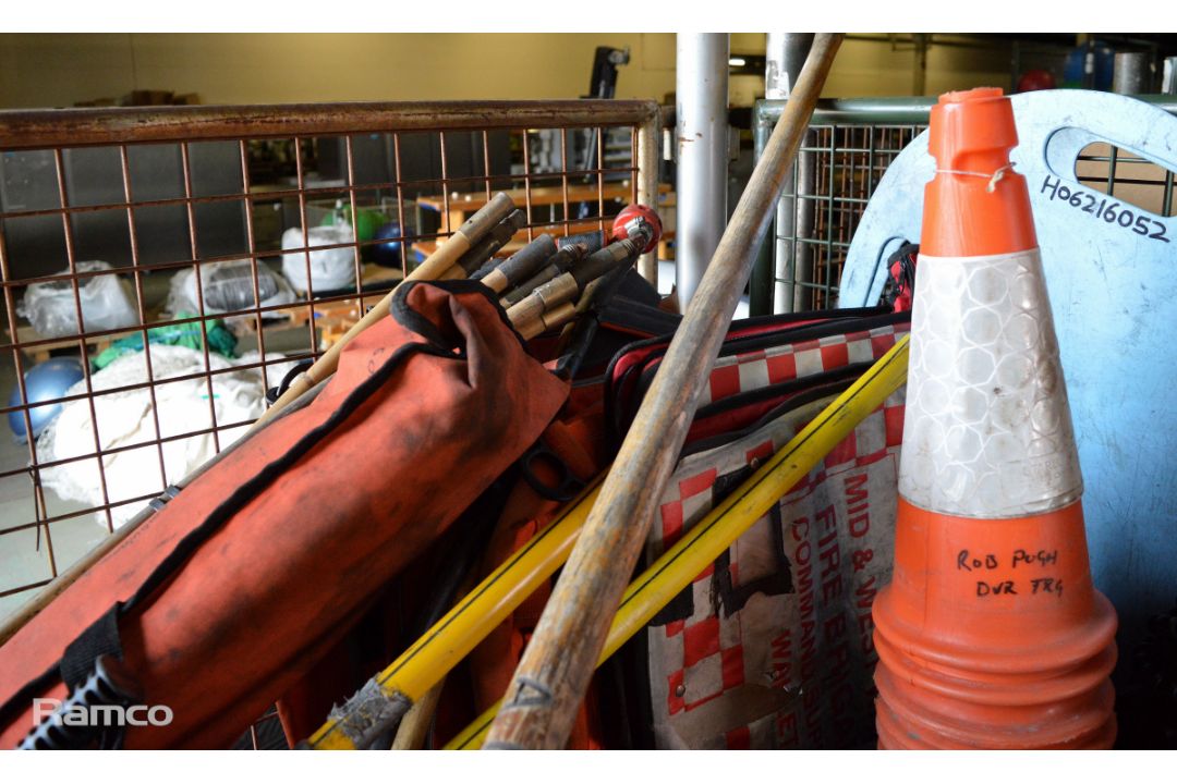 Search & Rescue Equipment, Torches, Throw Bag & Extraction - Image 3 of 6