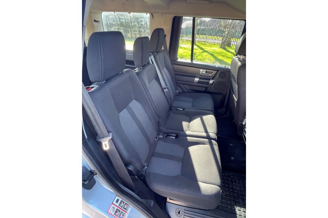 Land Rover Discovery LJ15 LSX - 2015 Model - Diesel - 2993cc Engine - Automatic Gearbox - Image 15 of 36