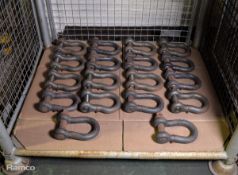 18x Heavy duty D-shackles - 7.252 Tonne