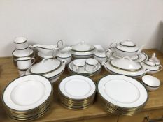 A Spode Tuscana pattern dinner service including ten dinner plates (27cm), eleven side plates, ten