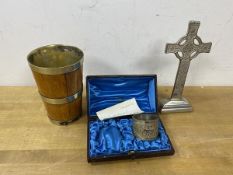 A Sheffield silver napkin ring with original case, lacking other ring, a metal bound and interior