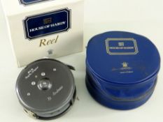 FISHING: HARDY BROTHERS OF ALNWICK 'ST ANDREW' FISHING REEL in grey alloy, complete with outer