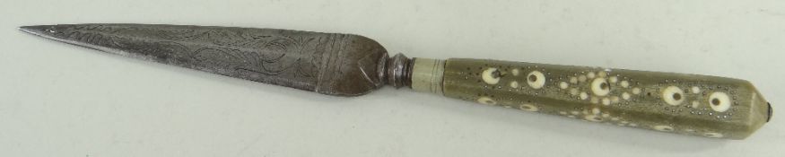 19TH CENTURY OTTOMAN EMPIRE KNIFE, North Africa, probably Libya or Tunisia, bone and pique work