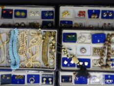 VINTAGE & LATER JEWELLERY - a good quantity to include a carved bone necklace and others within a