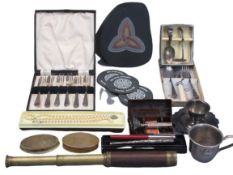 MIXED COLLECTABLES GROUP - two horn snuff boxes, child's EPNS and other table cutlery, two draw