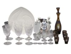 MIXED PORCELAIN & GLASSWARE, ETC to include a 29cms Belleek modern design plate, three porcelain