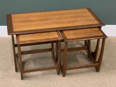 G-PLAN MID-CENTURY TEAK SET OF THREE COFFEE TABLES, 51cms H, 100cms W, 50cms D the largest