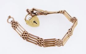 9CT GOLD GATE BRACELET, having heart shaped padlock, 20cms long, 15.5gms Provenance: deceased estate
