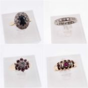 FOUR GOLD DIAMOND SET RINGS, comprising 18ct gold and platinum sapphire and diamond cluster ring,