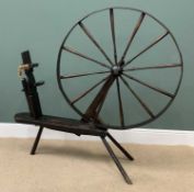 WELSH EARLY PERIOD YARN SPINNING WHEEL 'TROELL', previously on display at The National Trust