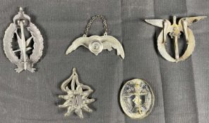 GERMAN & ALLIED FORCES BADGES - a group of five to include a WW1 type imperial Prussian Air