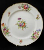 NANTGARW PORCELAIN PLATE circa 1818-1820, slightly undulating rim, decorated with formal arrangement