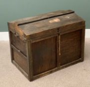 VINTAGE LIVESTOCK/DOMESTIC ANIMAL CRATE in the style of 