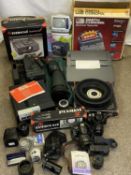 PHOTOGRAPHY & CAMERA EQUIPMENT - a good assortment, also, Inpro Optigra omniscope and similar type