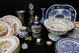 ASSORTED CERAMICS, including souvenir Dutch Cherry Brandy flask, glass decanter, set of RHS flower