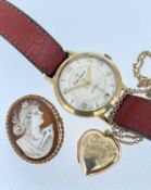 ASSORTED 9CT GOLD ITEMS comprising 9ct gold heart shaped locket on 9ct chain (7.3gms), 9ct gold