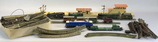 HORNBY TRIANG ASSORTMENT - to include engines, track, buildings, ETC, an assortment