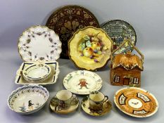 MIXED POTTERY & PORCELAIN GROUP - to include a 27cms diameter Caverswall hand painted fruit plate,